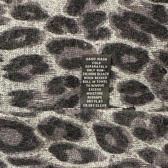 INC International Concepts Wrap Scarf in Animal Print - Picture 6 of 6